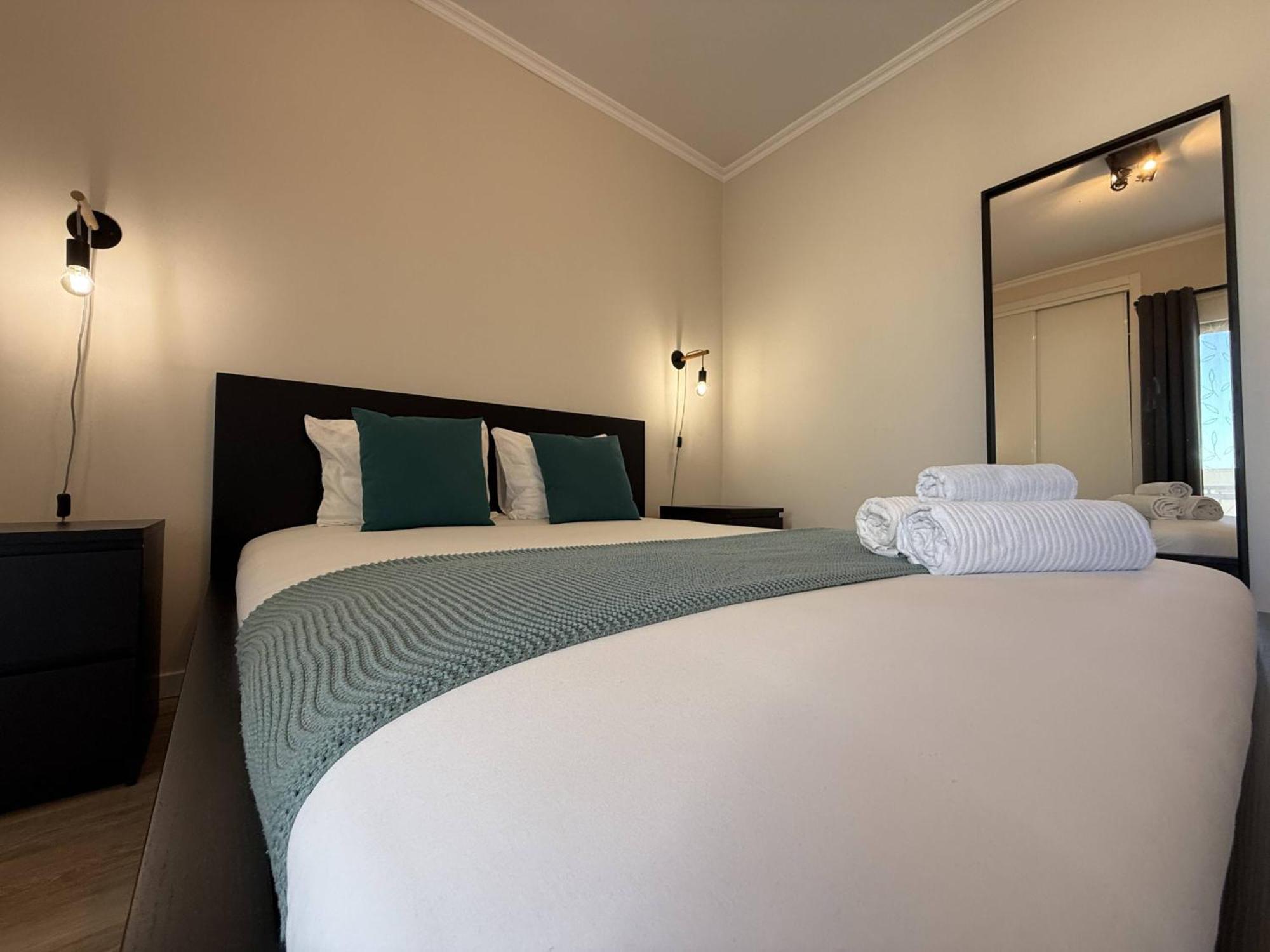 Luxe Condo With Pool, Airco And Seaview Balcony - Go4Portugal - Albufeira Kültér fotó